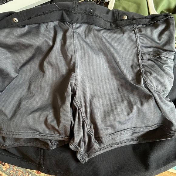 Kuhl Mova Women's Dark Gray Cargo Skort Size Medium - Picture 5 of 12